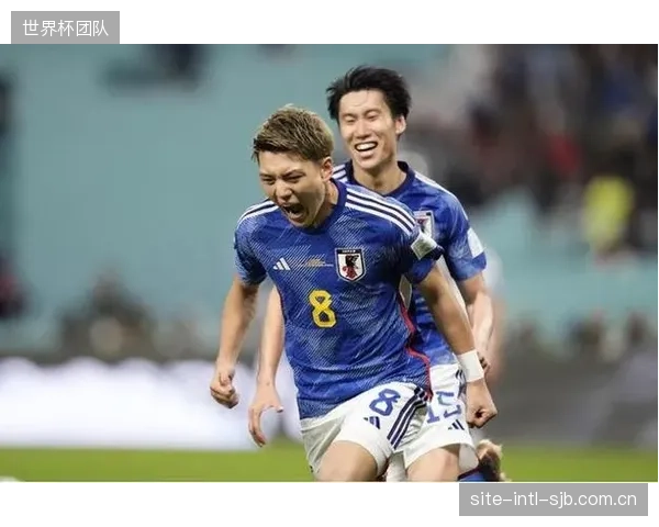 韩国队面对德国队具备心理优势，历史上的胜利证明其防守反击战术的有效性。